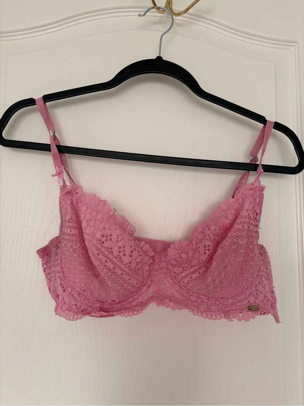 Pink Lace Underwire Bra - Unbranded